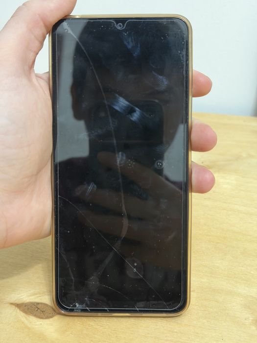 3 телефона продаю читать описание