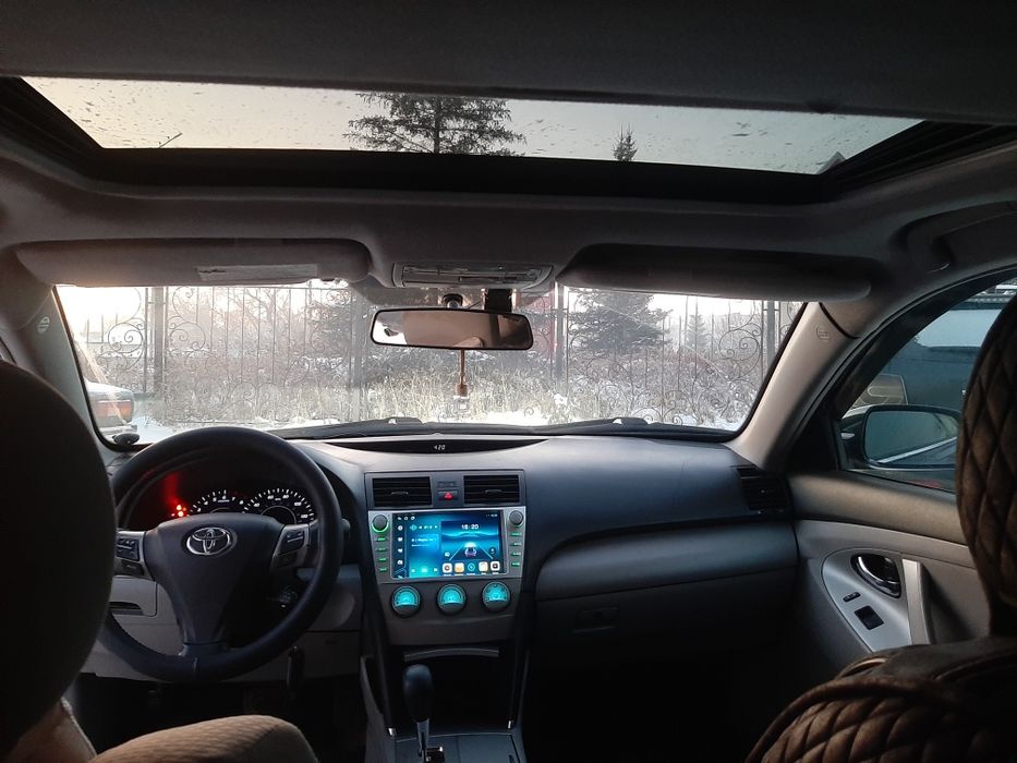 Тойота камри 40 se