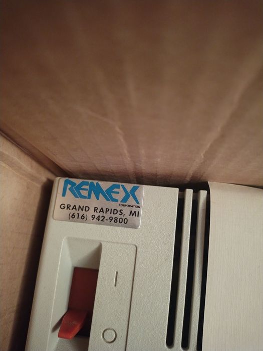 Masini de scris electronice Canon ES 5, IBM WheelWriter 10