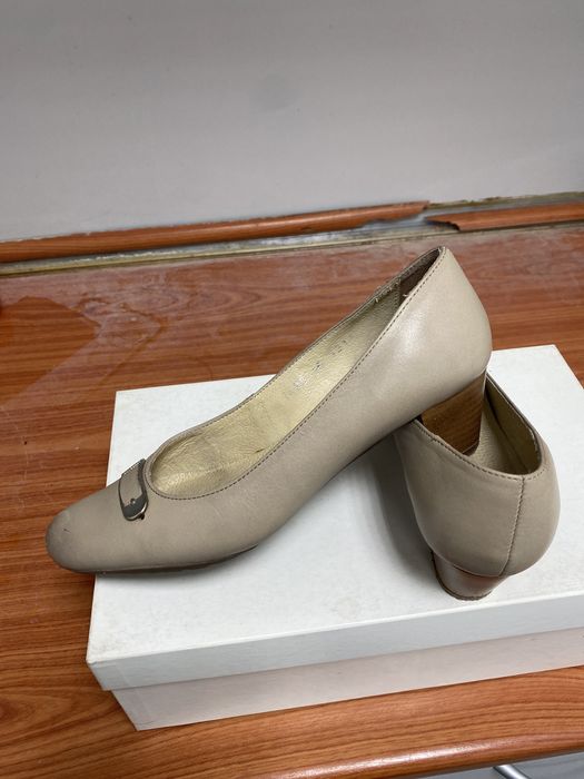 Обувки естествена кожа на Корона