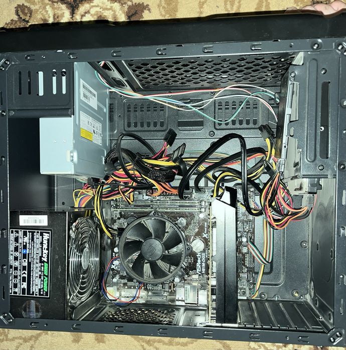 Продам компьютер для учебы, интернета и игр