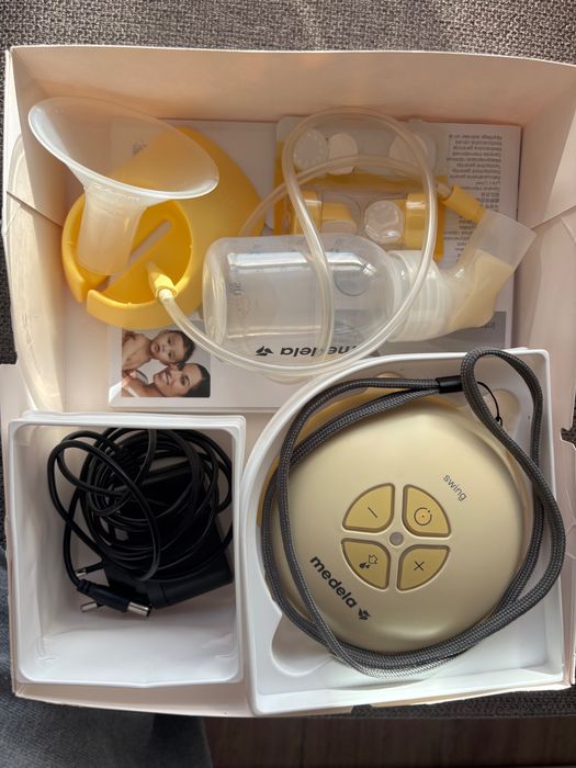 Помпа за кърма Medela swing