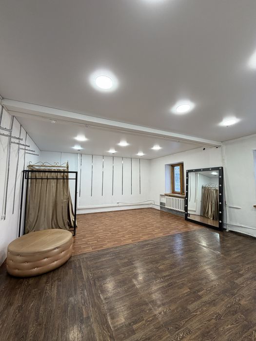 Сдам в аренду торговый дом