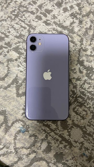 Айфон 11  СРОЧНО.