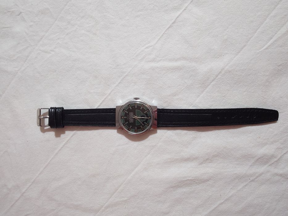 Съветски механичен часовник - Победа „Самара“ – работещ.