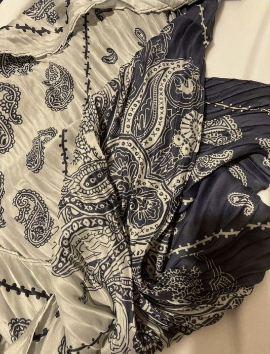 Esarfa Avon albastra eleganta Paisley Square Pleated Scarf