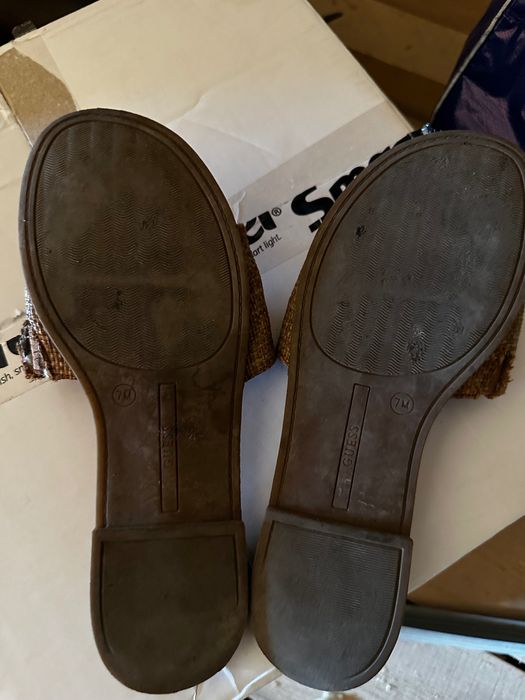 Papuci damă GUESS –  stare excelentă