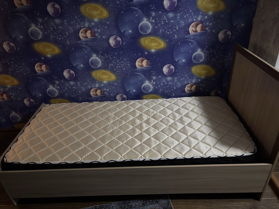 Продам кровать бу