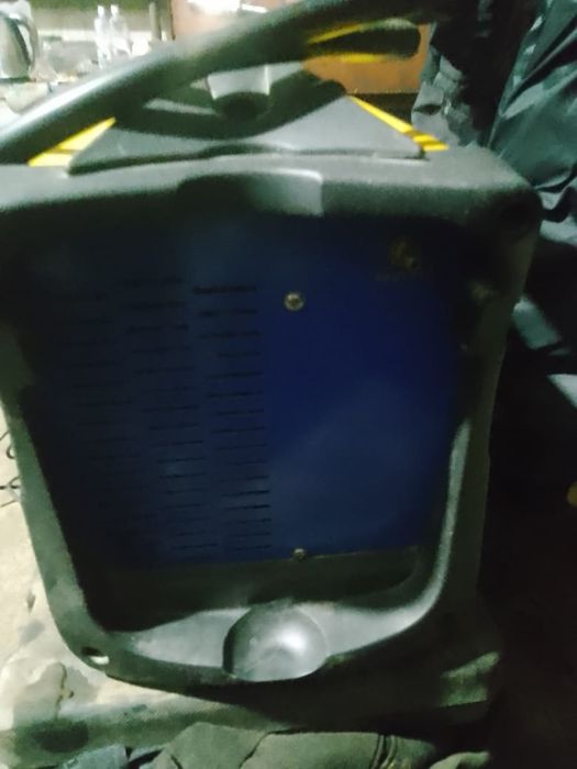 Полу автомат кемпинг