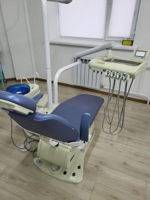 Продам стоматологическую установку производства Бразилия "Olsen"