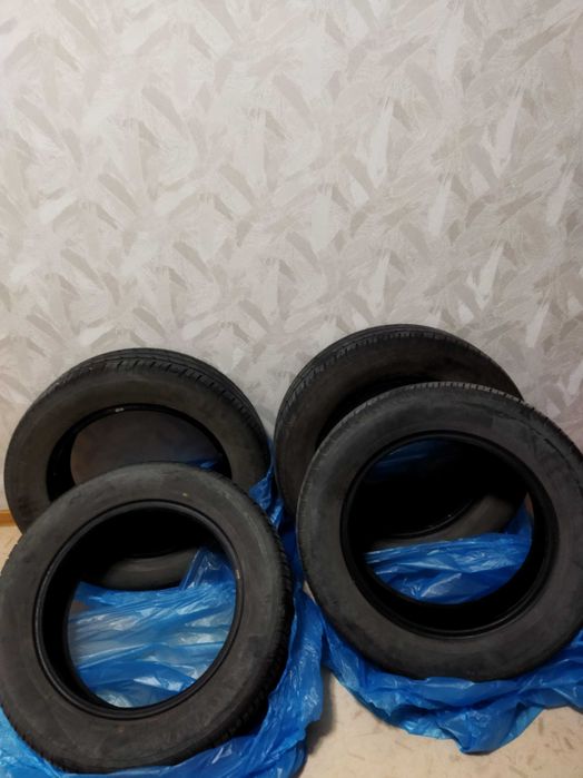 Летние шины  205/60  R16