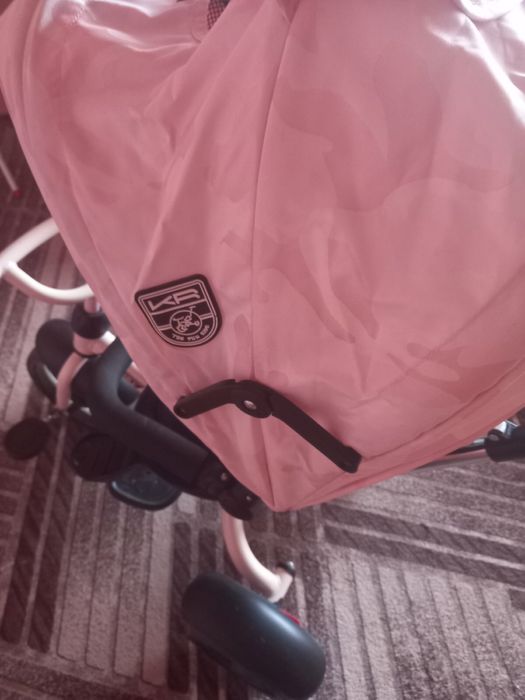 Детска  триколка…….