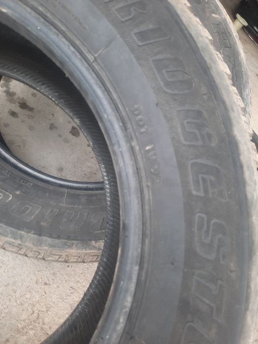 Продавам Гуми 245/65/17