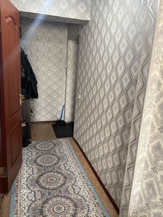 Продаю 2-х комн квартиру.