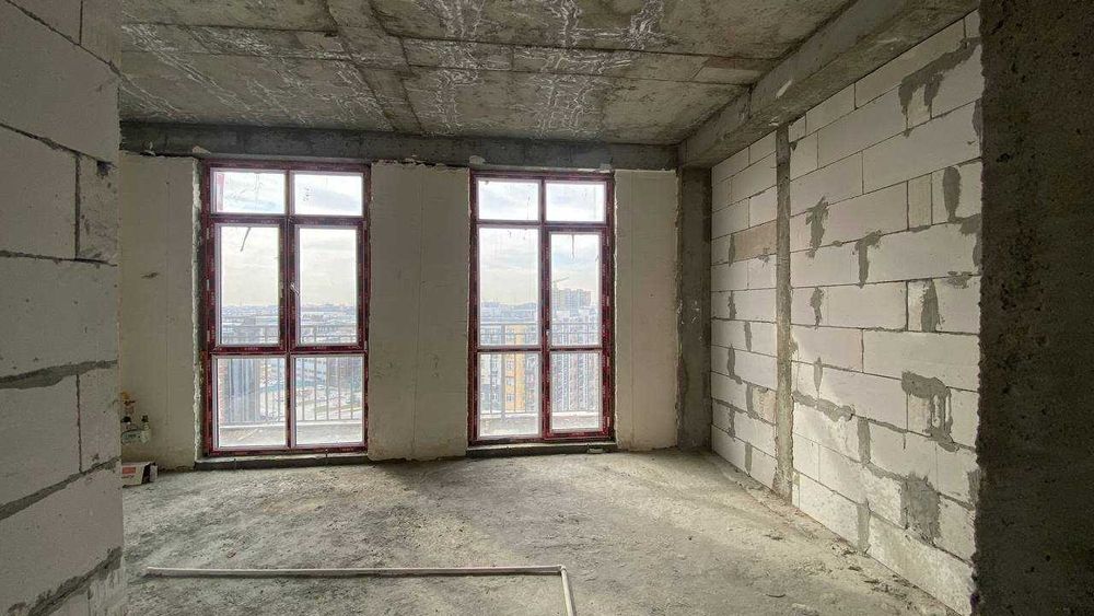 3комнатная квартира студия коробка Паркент Плаза 59м2 мост ТАПОиЧ (КС)