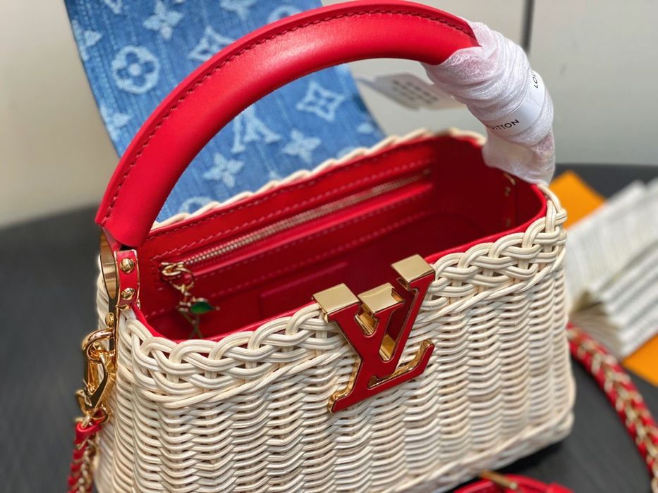 Louis vuitton чанта