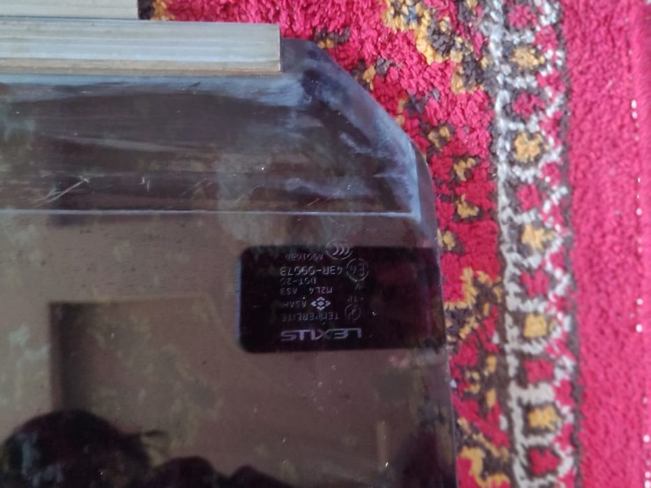 Оригинальный стекло для lexus 470