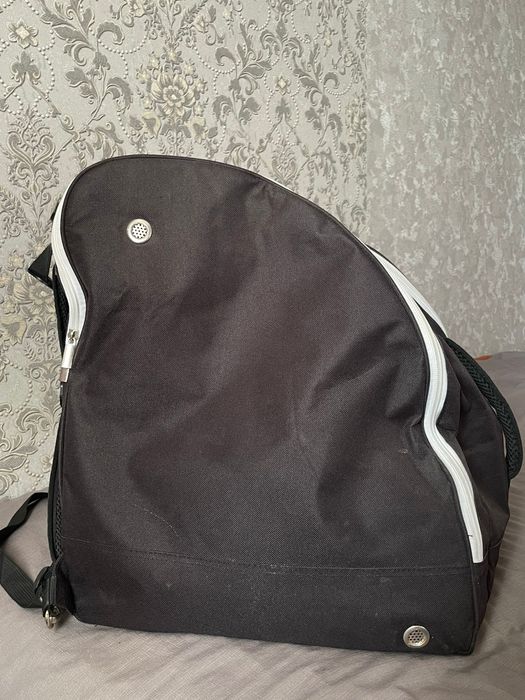 Продам сумку для ботинок сноуборда