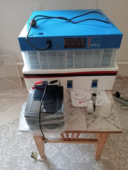 Продам инкубатор