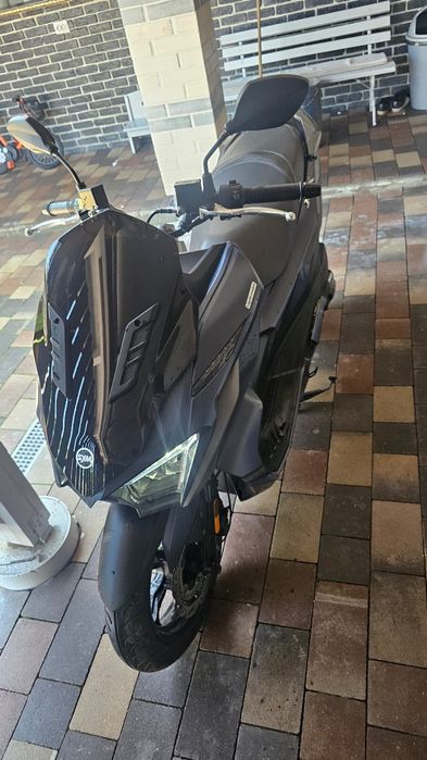 Vând Scuter Sym an 2022