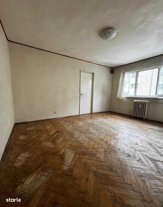 G.Enescu-Zona Curcubeu-Apartament 3 camere, et.2, liber.