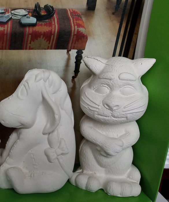 Продаю гипсовые фигурки.