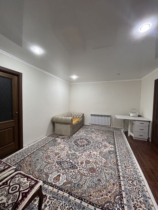 Продам дом район рынок  базар