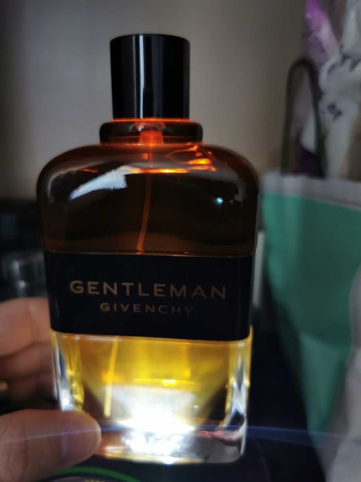 GIVENCHY Gentleman Reserve Privee 200 ml