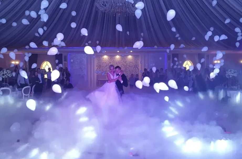 Cabina foto AI, Oglinda Magica, Selfie 360, Fum Greu, Baloane cu fum, Guest Book Audio