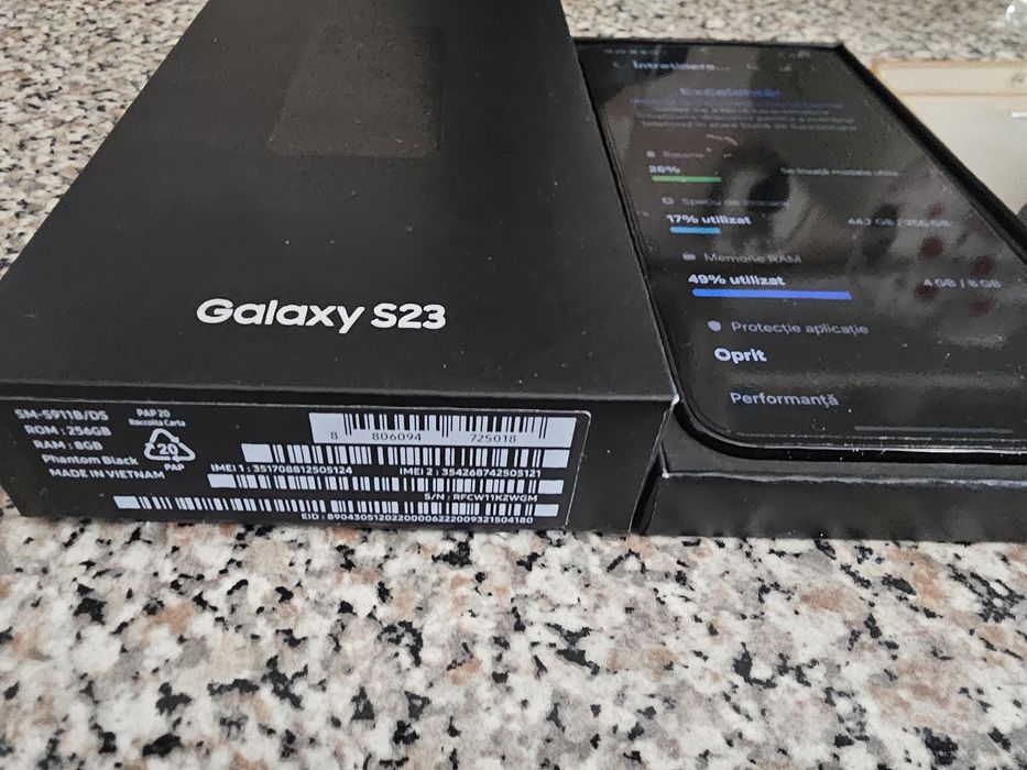 Samsung S23 5G 256 Gb plus huse si folie