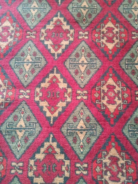 Палас для дома в хорошем состоянии прадаём