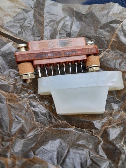 Адаптер питания ,блок питания,разъём мрн 8-3 0877