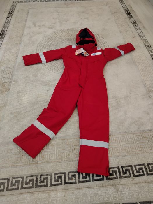 Огнеупорная спецодежда очень известной компании