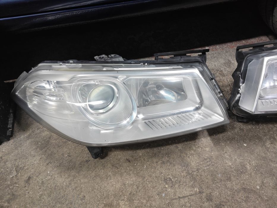 Фарове за Renault Megane 2