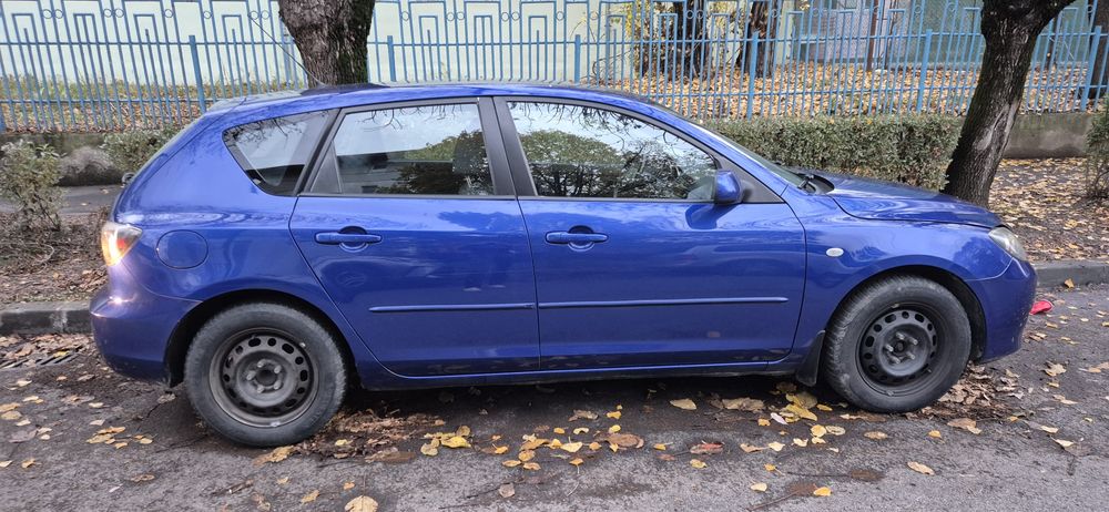 Se vinde Mazda 3