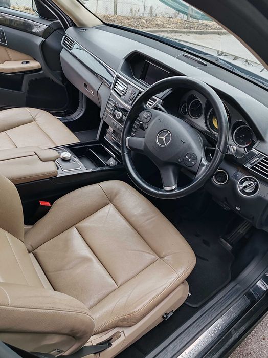 Mercedes benz  Е220