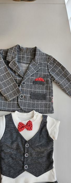 Costum bebe 12 luni