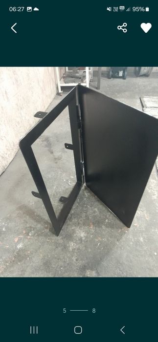 Vând capac metalic.