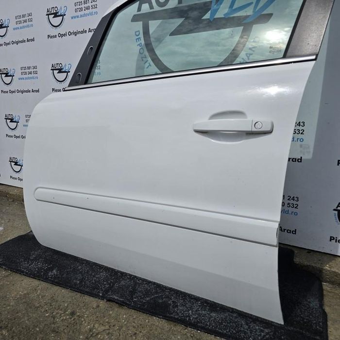 Portiera usa stanga fata Opel Zafira B Facelift