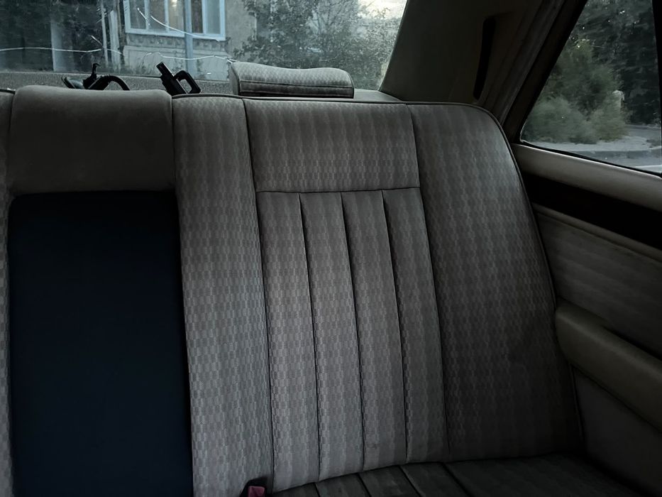 Продам мерседес 230 автомат