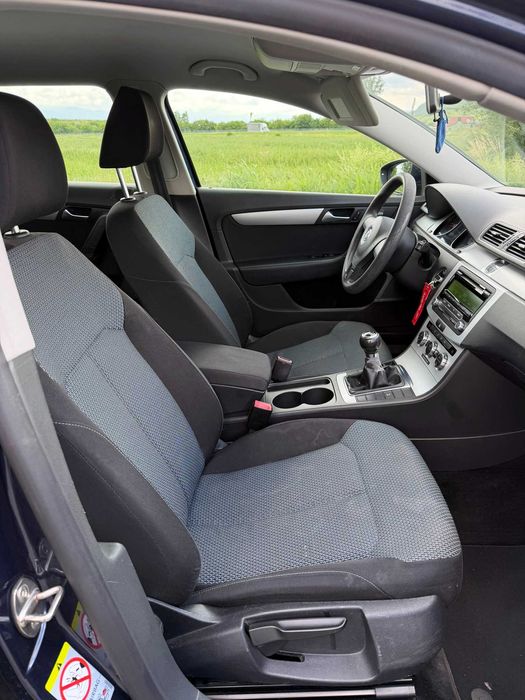 VOLKSWAGEN Passat 2012 — imagine 5