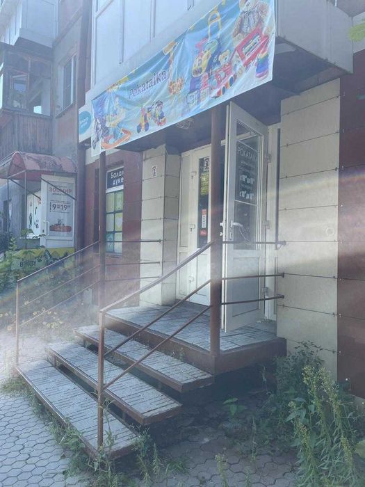 Продается магазин р-н пл.Ушанова