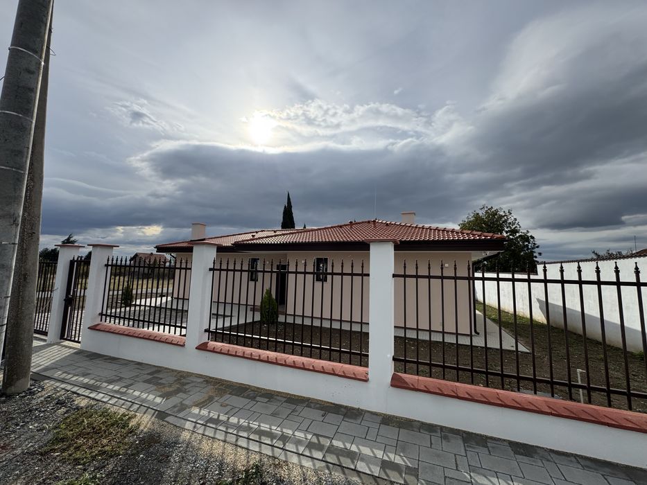 Продава се Къща в с. Дълбоки, Област Стара Загора - 150 кв.м за 1200 €/кв.м - Снимка #10