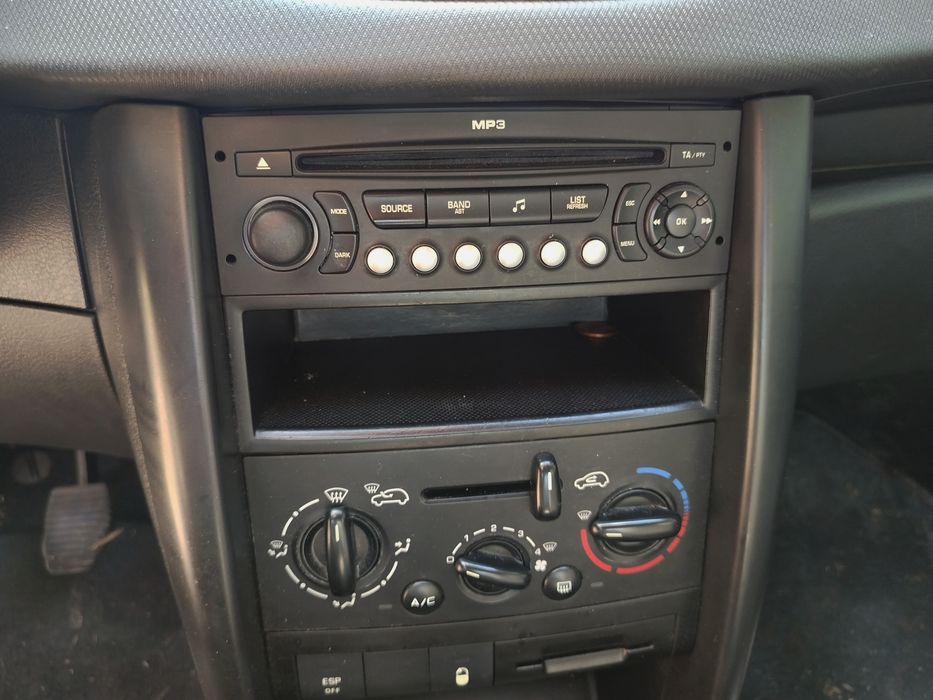 Peugeot 207 1.4 на части