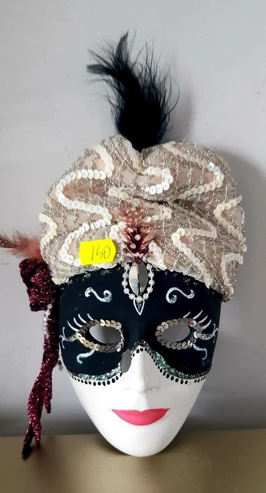 Statuetă veche din lemn exotic