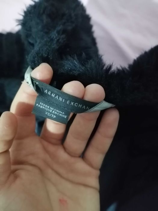 Vând haină damă cu blăniță.