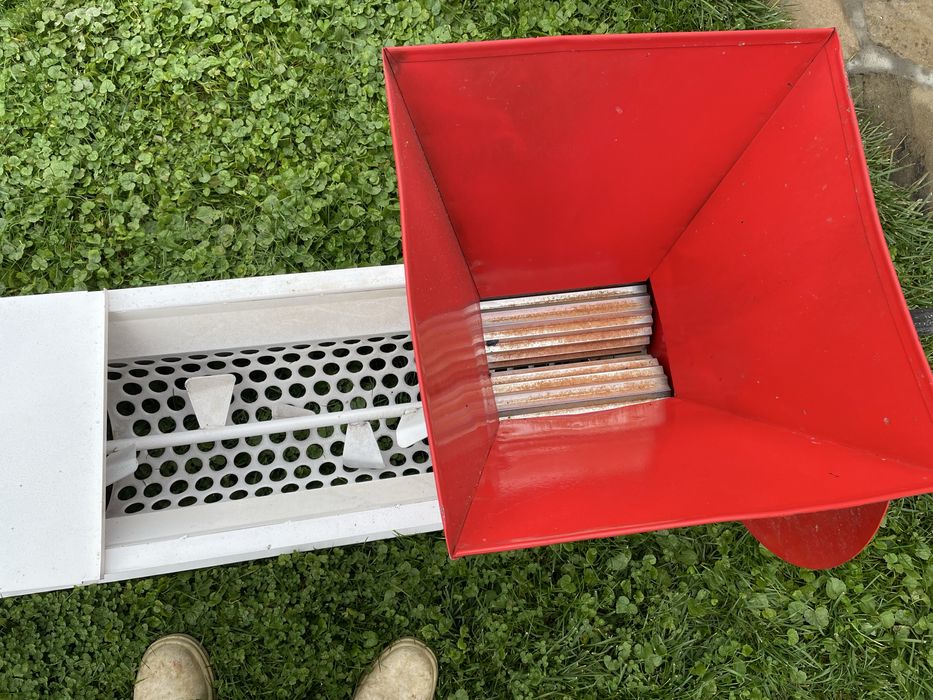 Гроздомелачка  отлично състояние .