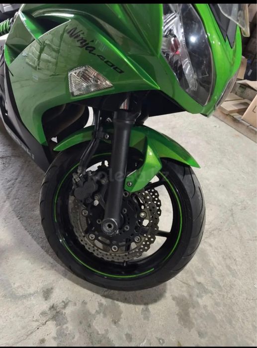 Kawasaki ninja 400