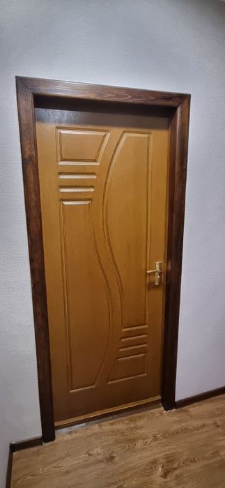 Продаётся двери .
