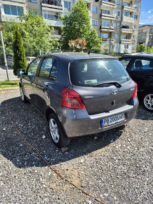 TOYOTA YARIS 2009